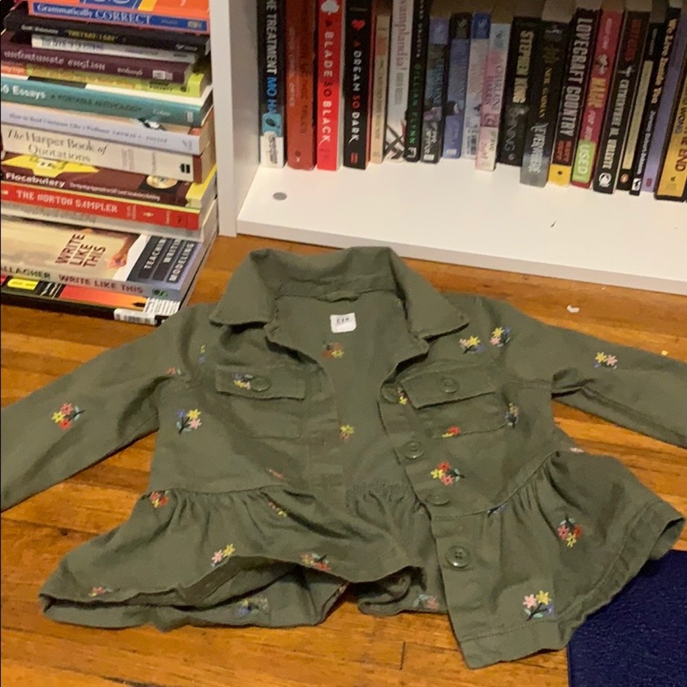 GAP olive/floral jacket